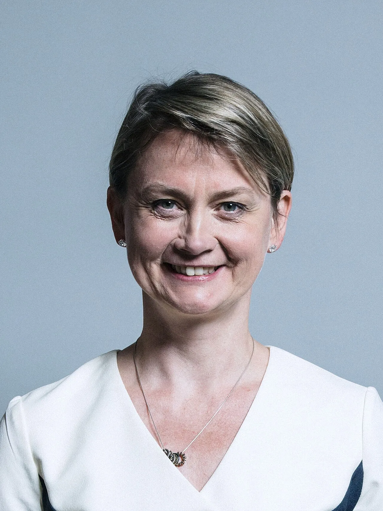 File:Official portrait of Yvette Cooper crop 2.jpg