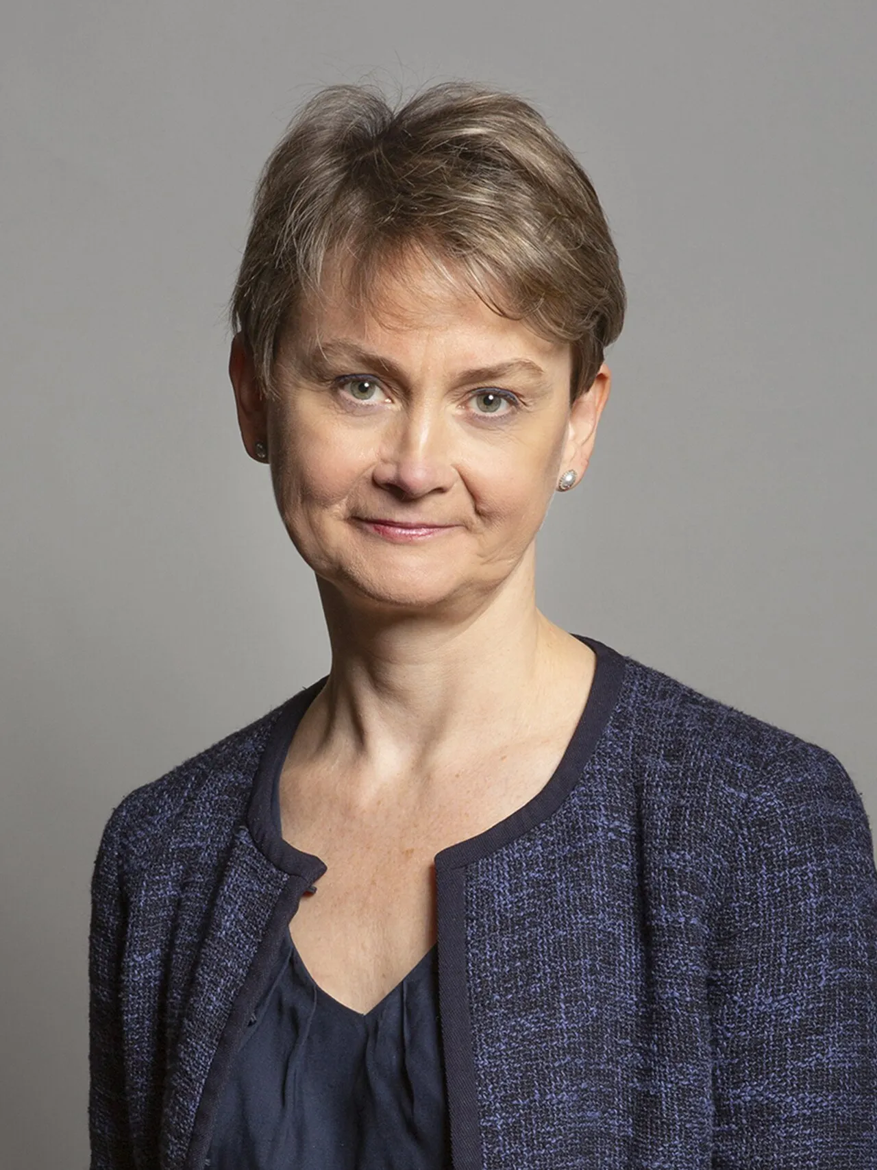 File:Official portrait of Rt Hon Yvette Cooper MP crop 2.jpg