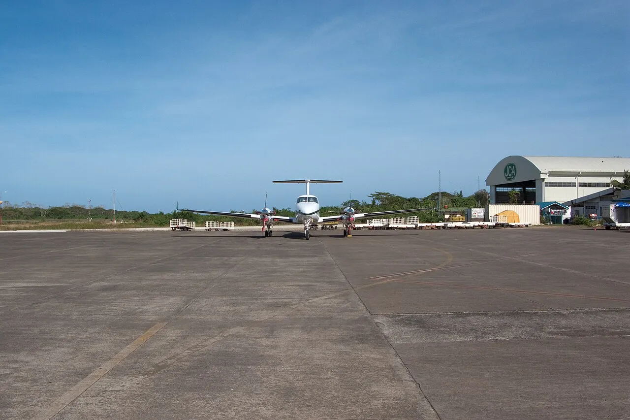 File:Palawan, Aircraft, Puerto Princesa Airport, Philippines.jpg