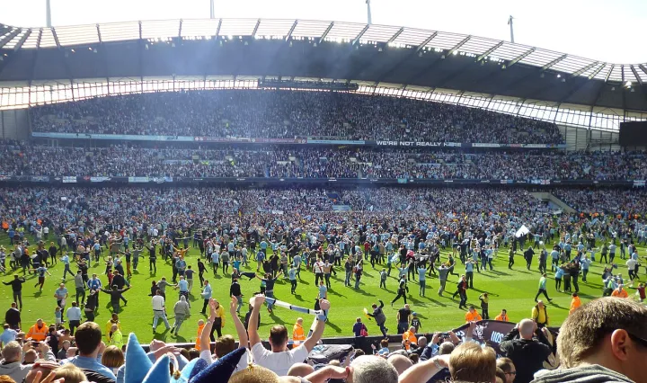 Manchester City pitch invasion.JPG