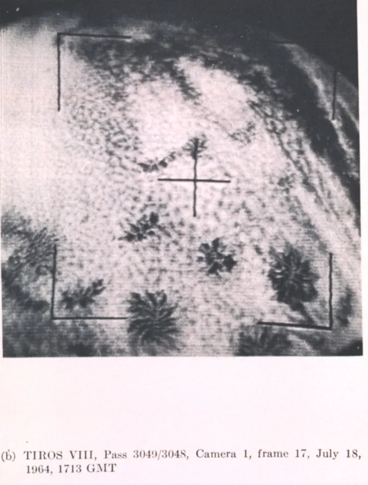 Actinoform, radial or semi-radial, cloud patterns over the tropical eastern Pacific roughly centered at 15 S, 100 W (2282-68)
