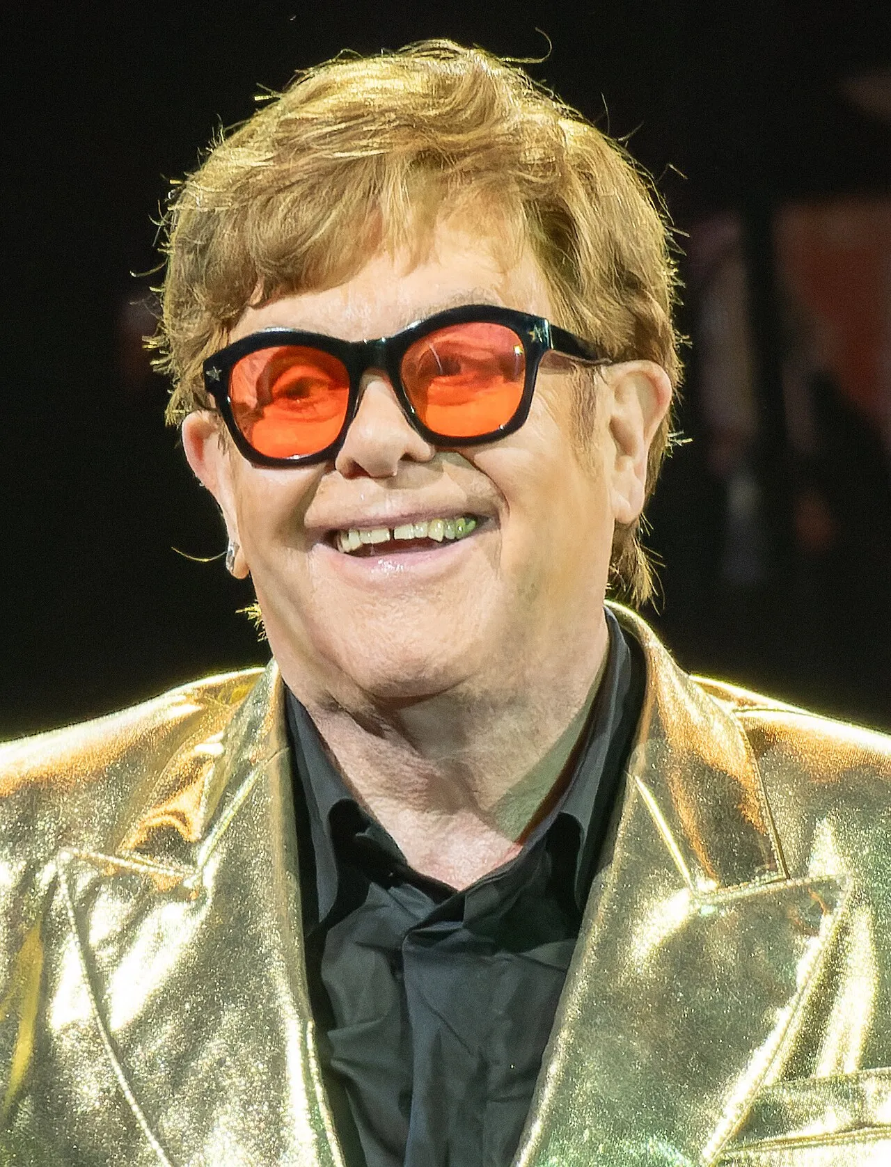 Elton John (Wikidata P18)