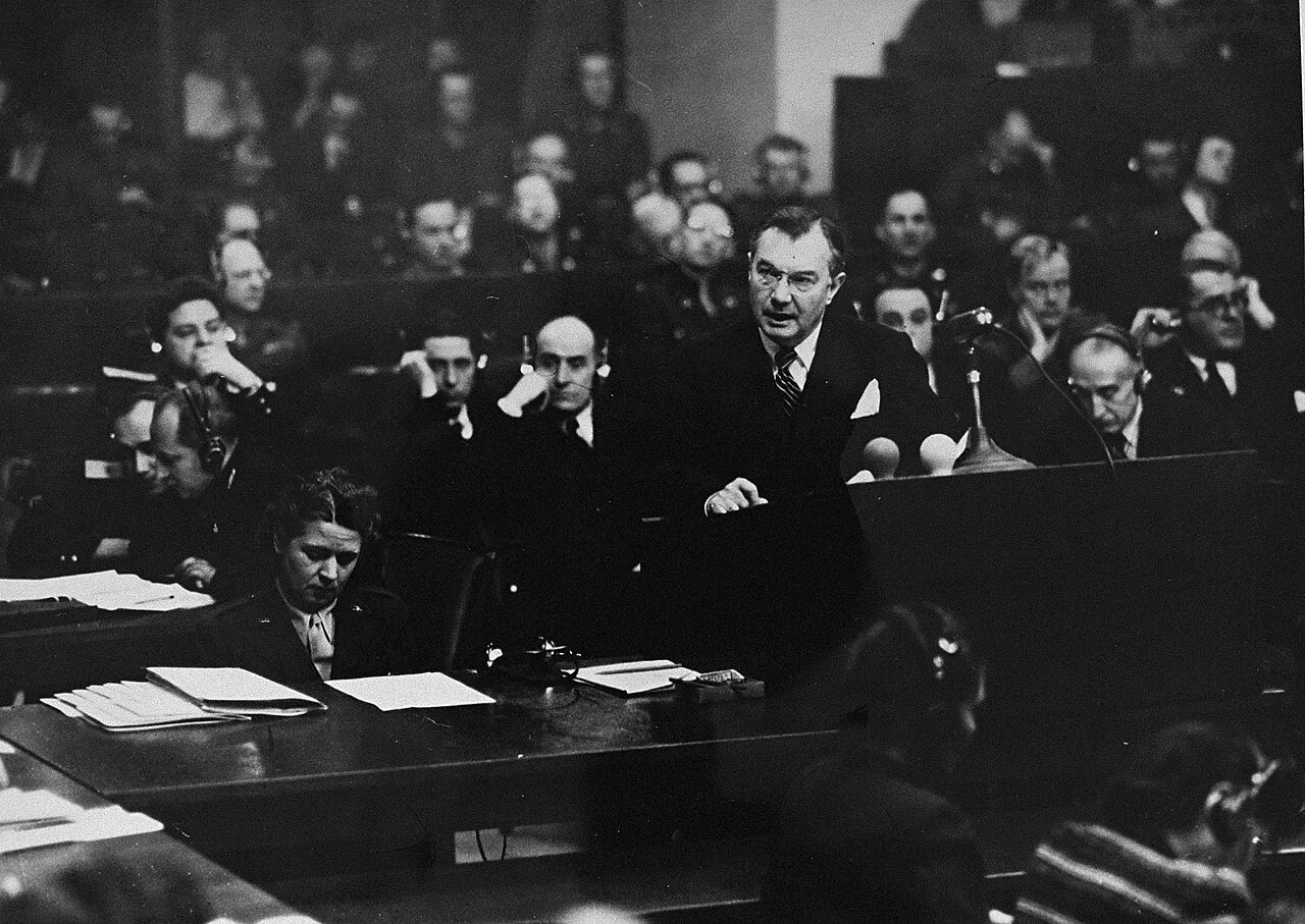 prosecutor (Wikidata P18)
