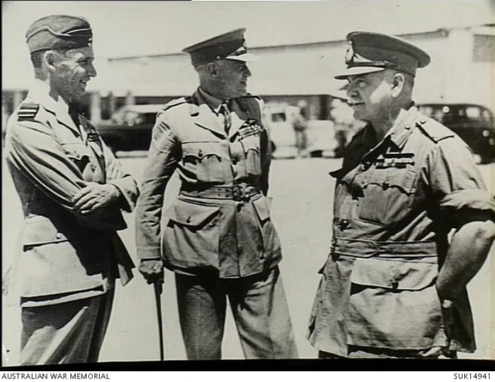 File:Middle East. C. 1941. Group portrait.jpg