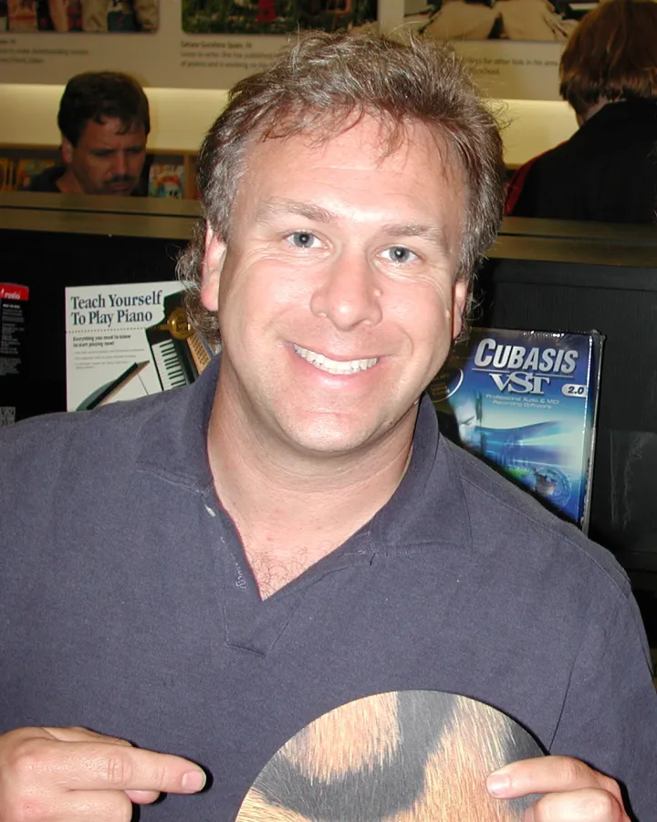 PhilSchiller.JPG
