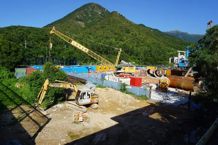 Yu Tai Court under earlier stage works in August 2016