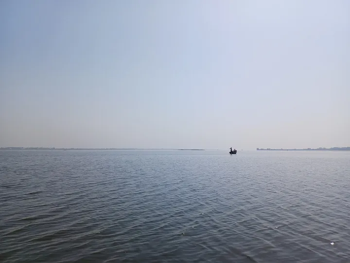 Ujani Dam backwaters as seen from the Bhigwan bird watching trail