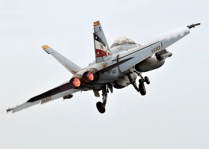 F-18F after launch from USS Abraham Lincoln (CVN-72)
