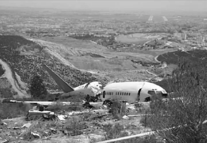 Egyptair B737 SU-GBI crash site