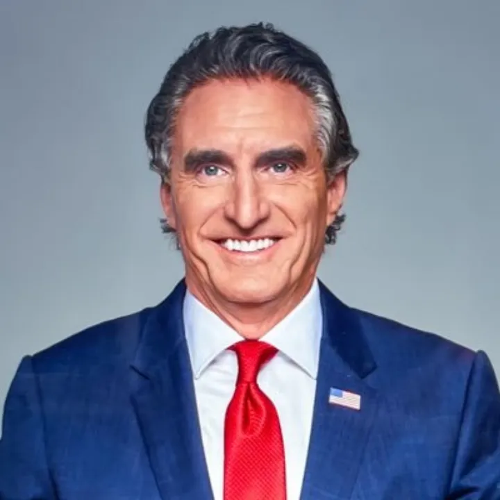 Portait of Secretary Doug Burgum, 2025