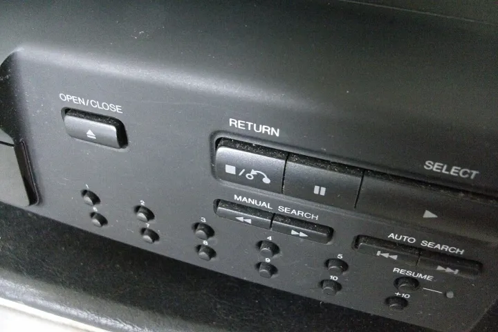 Return button on vcd player.JPG