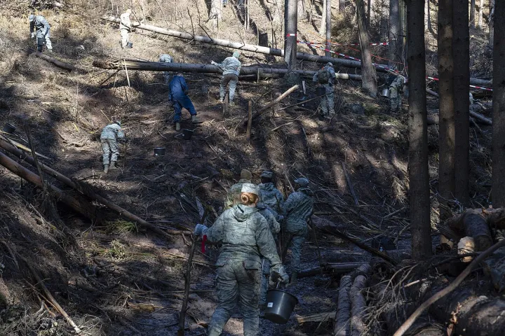 Search, recovery continues near Zemmer (5859659)