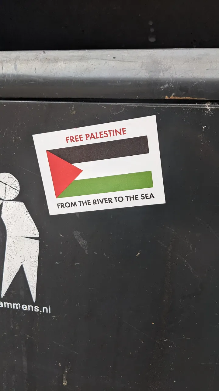 Free Palestine from the river to the sea, Schiedam (2023) 01
