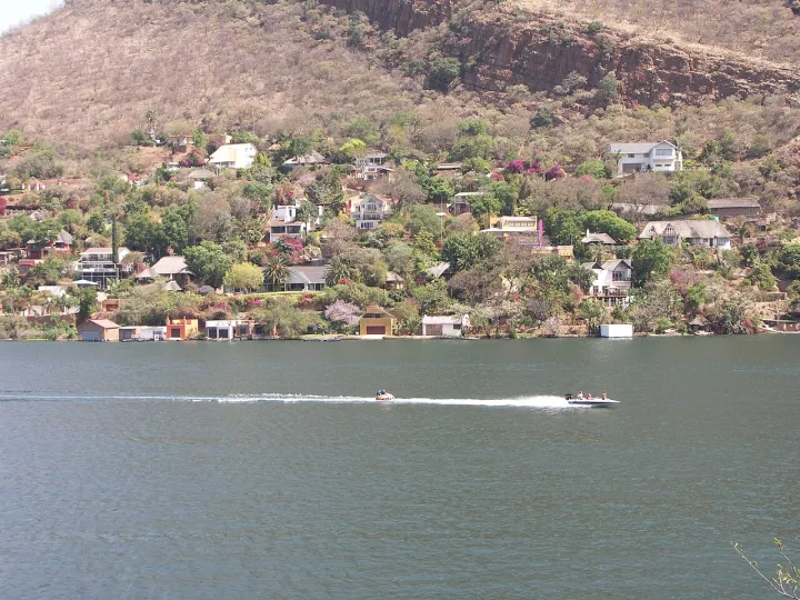 South Africa-Hartbeespoot dam06