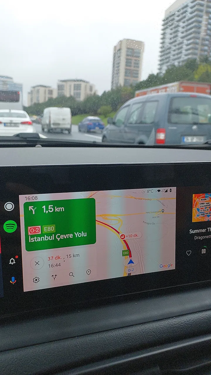 Android Auto navigasyon