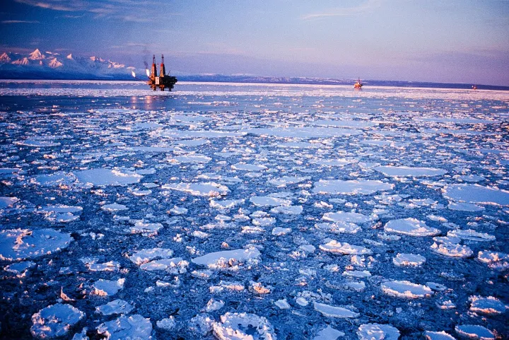 Study Shows Current Offshore Platforms Can Survive Sea Ice (26637929585)