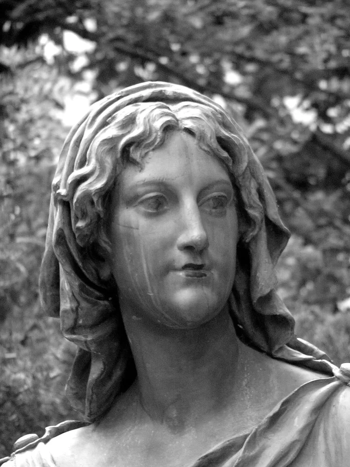 Brno, Lužánky - Statue- Personification of Tolerance - Portrait
