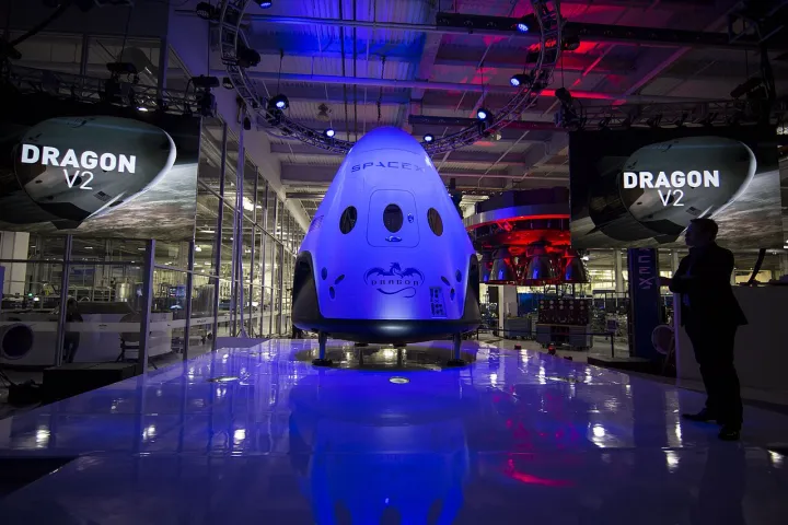 SpaceX Dragon v2 (Crew) unveiled at Hawthorne facility (16166773474)