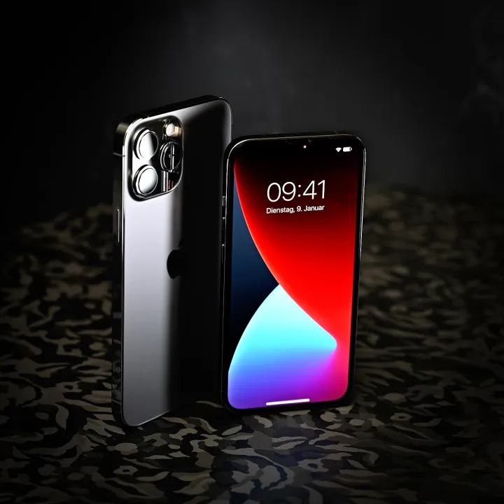 Apple iPhone 13 Pro and 13 Pro Max