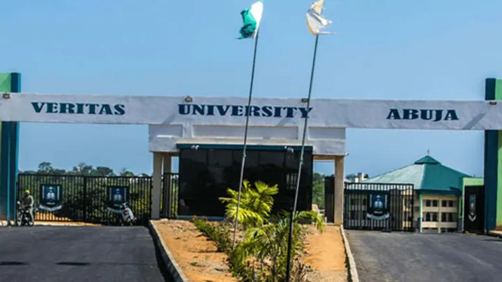 Veritas University Library