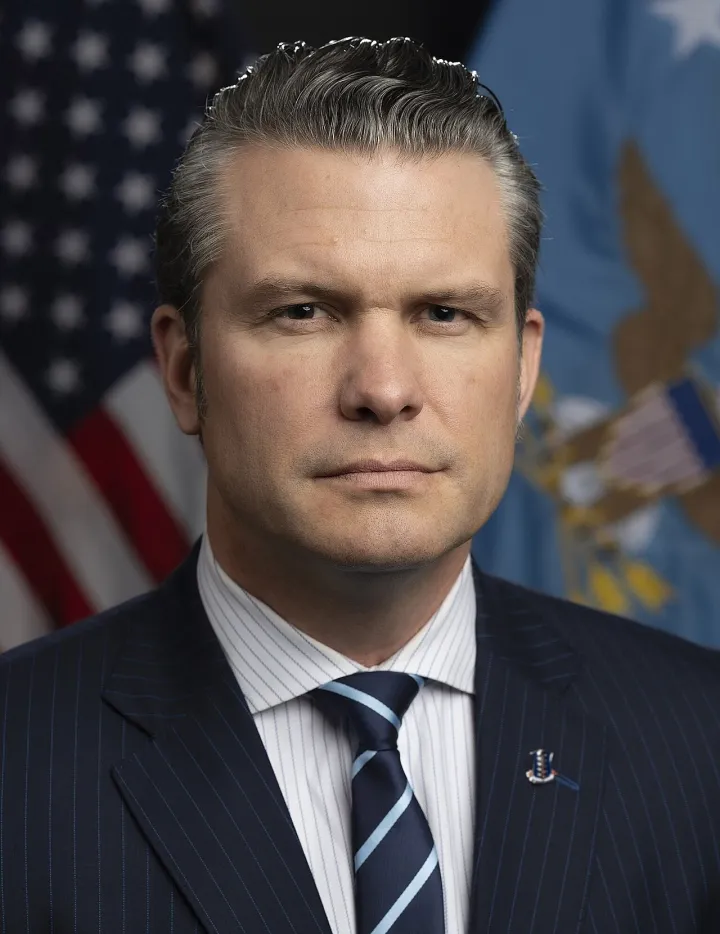 Secretary of Defense Pete Hegseth official portrait (cropped)