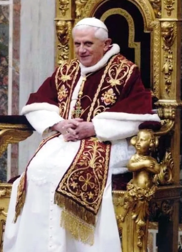 Pope Benedict XVI (1)