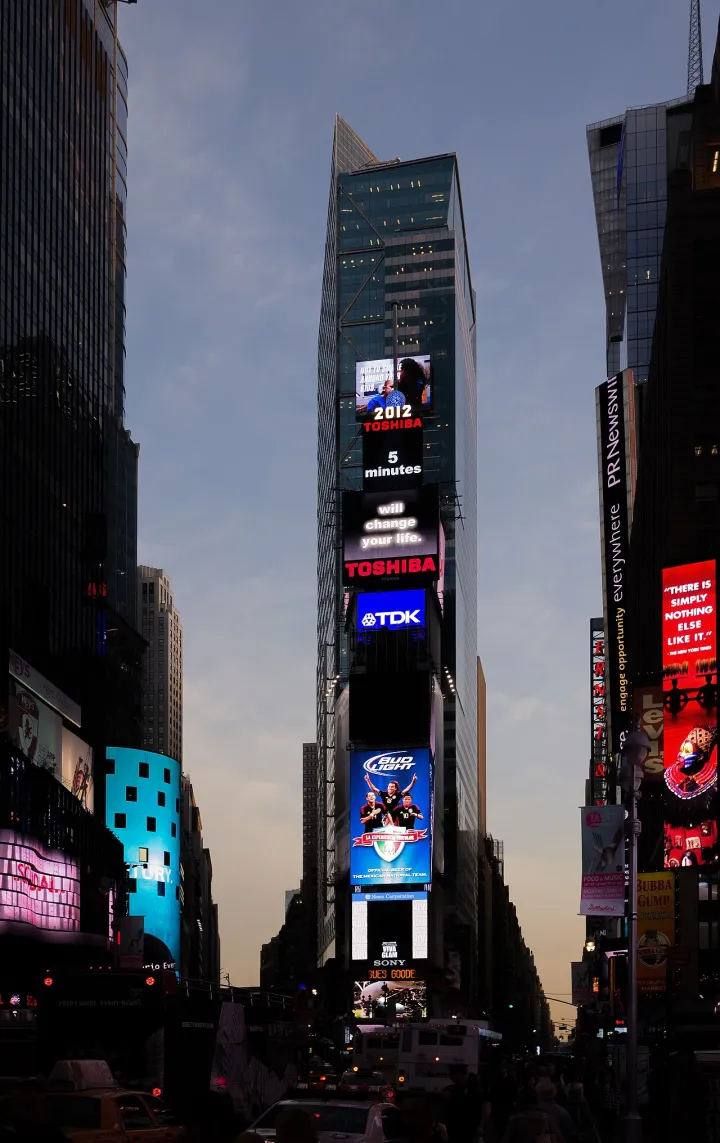 Times Square nachts-20120518-RM-015143