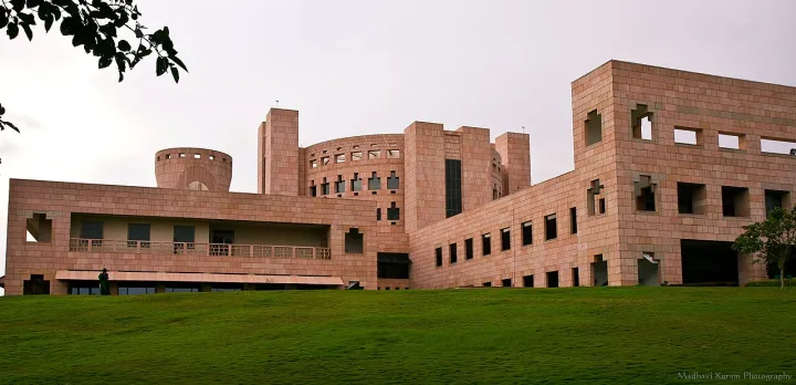 Indian School of Business 1
