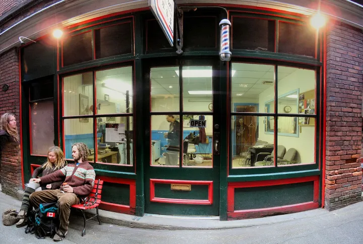 New town barber stylist (120900127)
