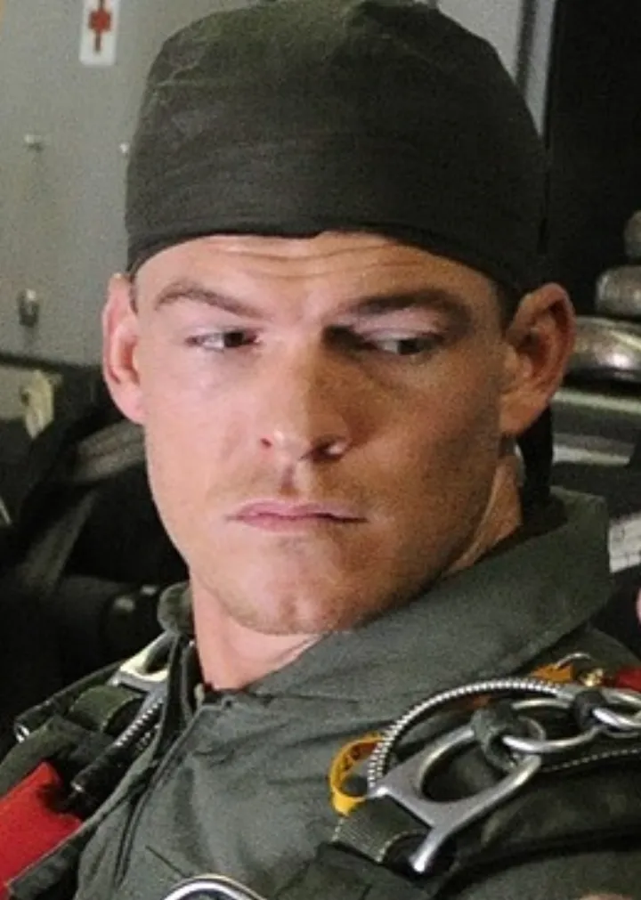 Alan ritchson during shoot