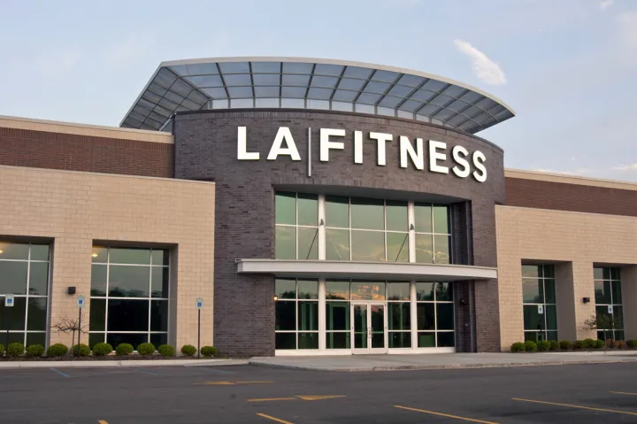 LA Fitness in Warren