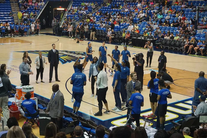 Minnesota Lynx vs. Dallas Wings June 2019 04 (Lynx player introductions)