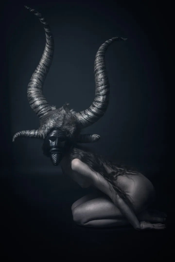 KULT "Instinct" by Viona ielegems