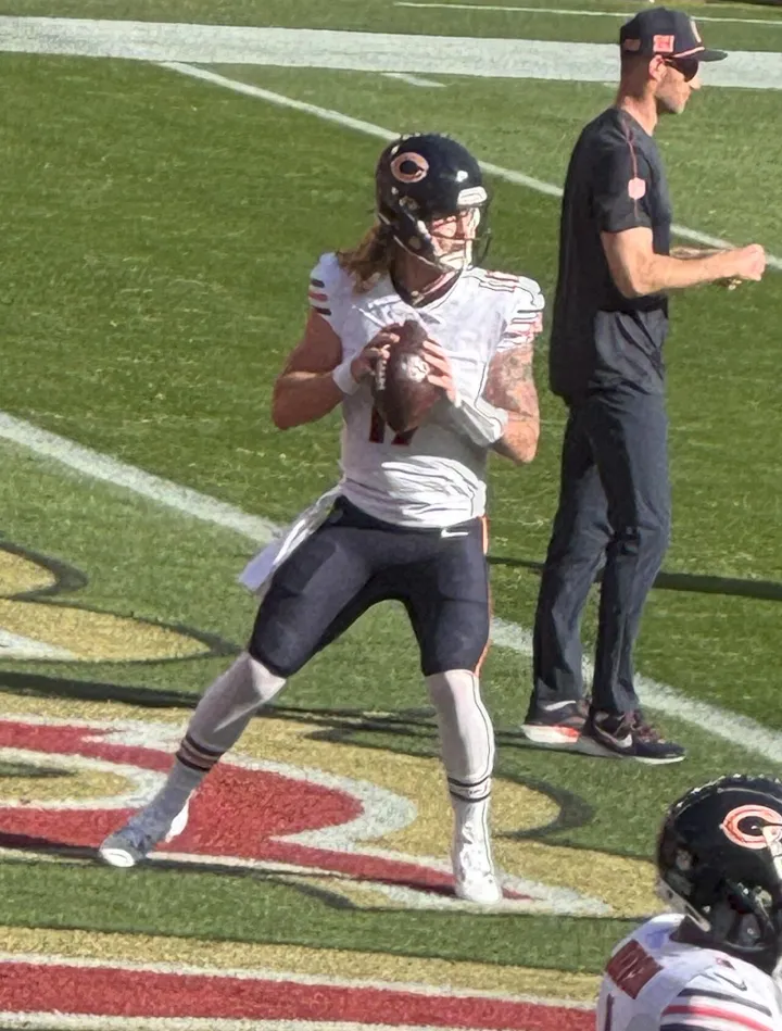 Tyson Bagent Bears 49ers pre-game 2024