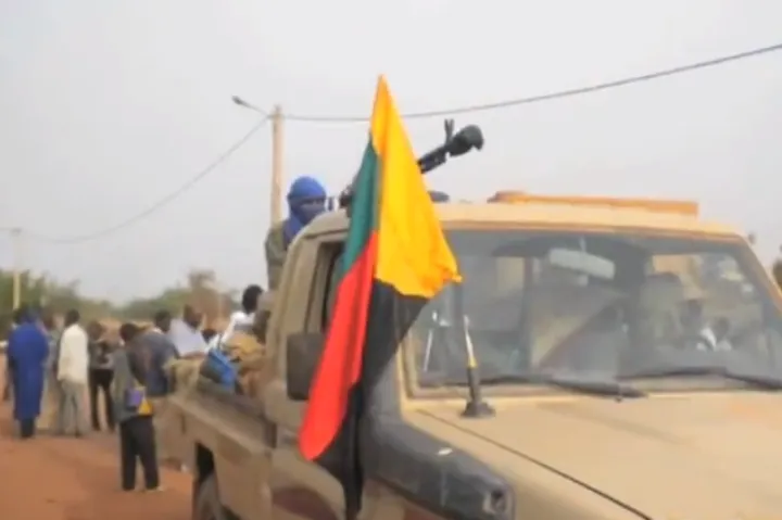 Tuareg rebel in northern Mali.PNG