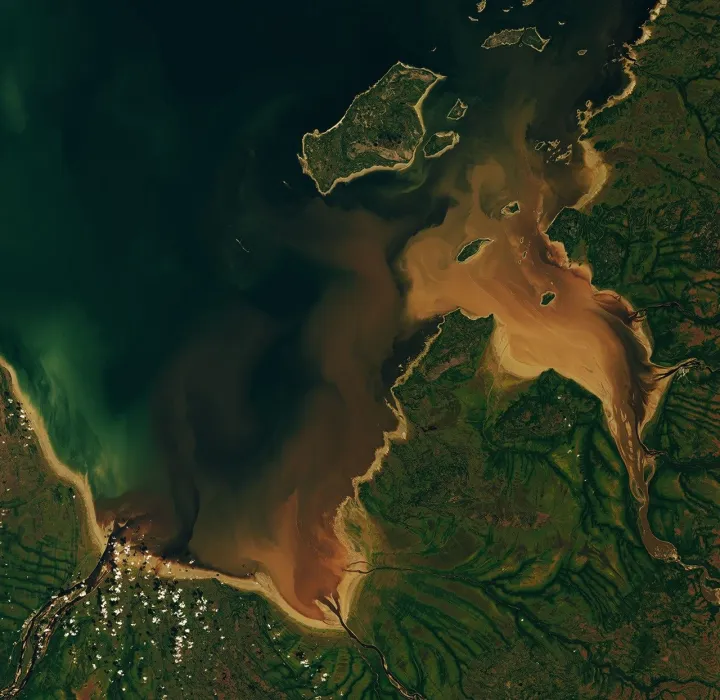 jamesrupertbay oli2 20260927 lrg, NASA