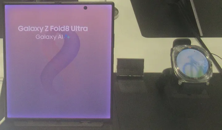 Samsung Galaxy Z Fold8 Ultra 5G 2026-08-09 Samsung Galaxy Watch Ultra 2