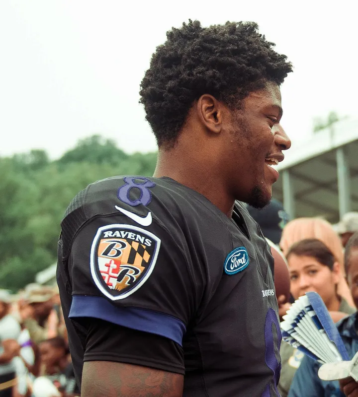 Lamar jackson ravens camp 2018 (cropped)