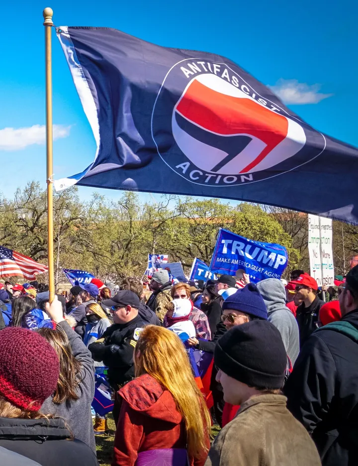 2017.03.04 Pro-Trump Rallies Washington, DC USA 00360 (33211221516) cropped