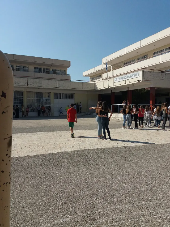 First day of school in Greece (1)
