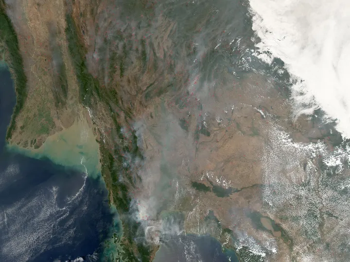 Fires in Southeast Asia (14322)