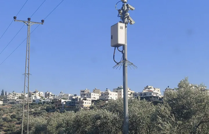 Palestinian village, Route 443