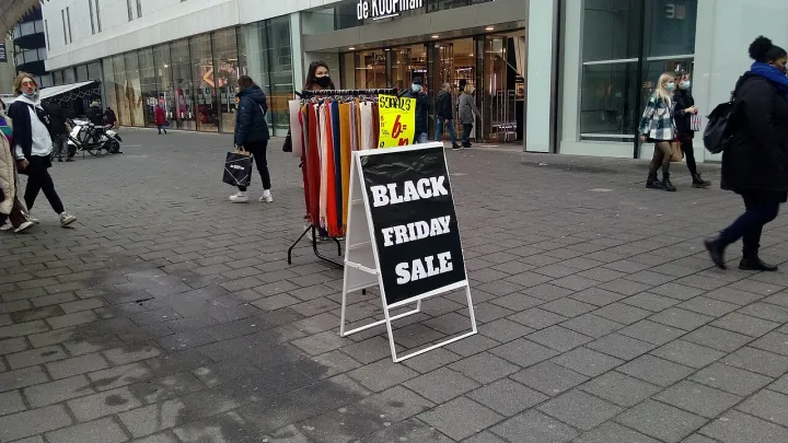 Black Friday Sale sign, Rotterdam-Centrum, Rotterdam (2020) 01